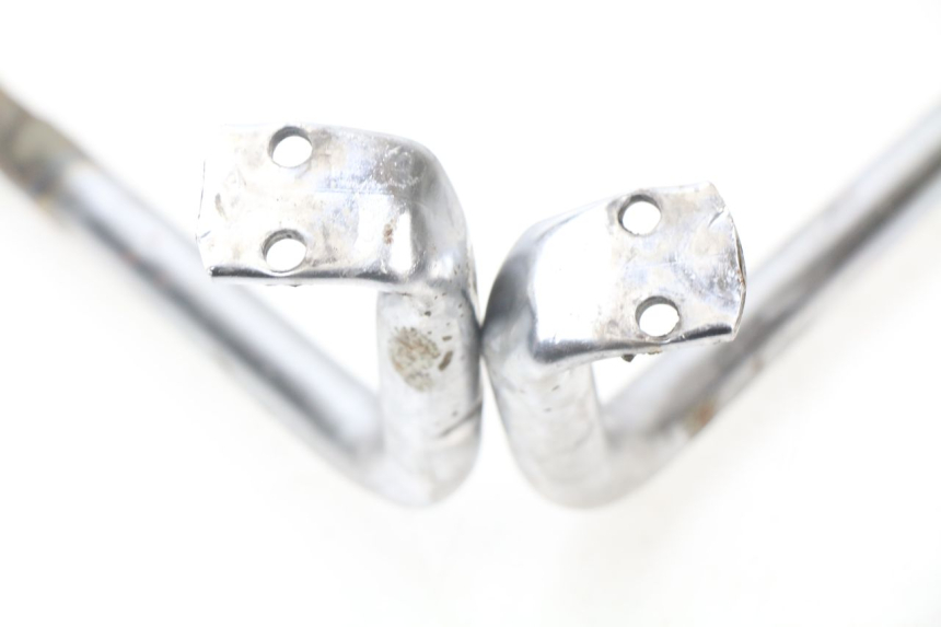 photo de COPERCHIO PROTEZIONE CILINDRO MOTOBECANE LT 125 (1970 - 1975) - Altra vista dell'articolo