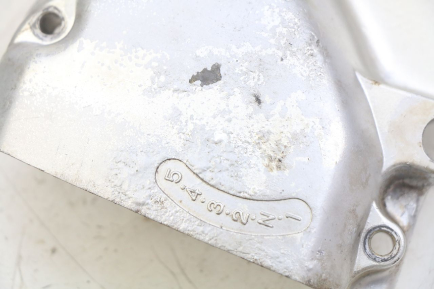 photo de COPERCHIO PIGNONE HONDA CM 125 (1983 - 2003) - Dettagli dei punti di fissaggio