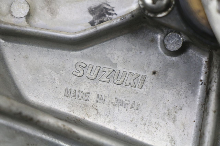 photo de CARTER PIGNONE SUZUKI GSX E 250 (1982 - 1983) - Dettagli dei punti di fissaggio