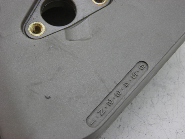 photo de COPERCHIO PIGNONE HONDA CB F HORNET 600 (1998 - 1999) - Altra angolazione