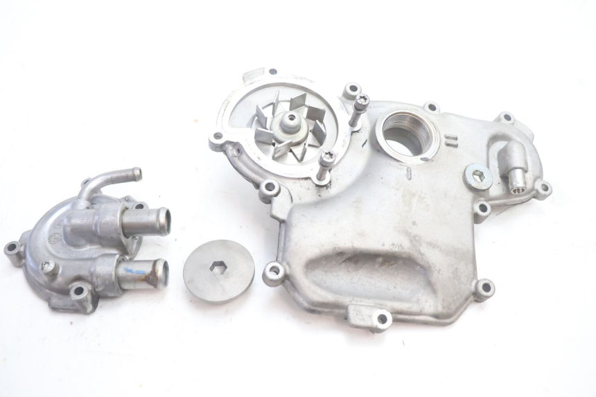 photo de CARTER POMPA ACQUA BMW C SPORT 650 (2015 - 2021) - Vista principale