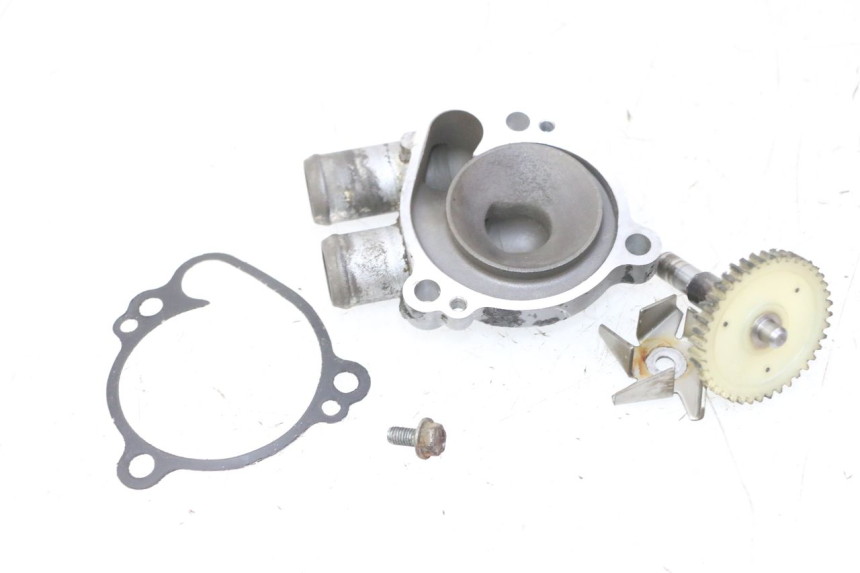 photo de CARTER POMPA ACQUA KAWASAKI KX 85 (2014 - 2021) - Vista d'insieme del prodotto