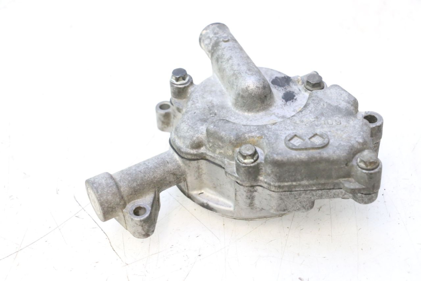 photo de CARTER POMPA ACQUA YAMAHA X-MAX XMAX 125 (2010 - 2013) - Altra angolazione