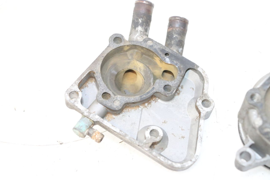 photo de CARTER POMPA ACQUA YAMAHA YP MAJESTY 125 (1998 - 2001) - Dettagli dei punti di fissaggio