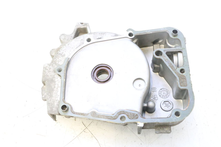 photo de CARTER STATORE PEUGEOT KISBEE 4T 50 (2018 - 2022) - Primo piano tecnico
