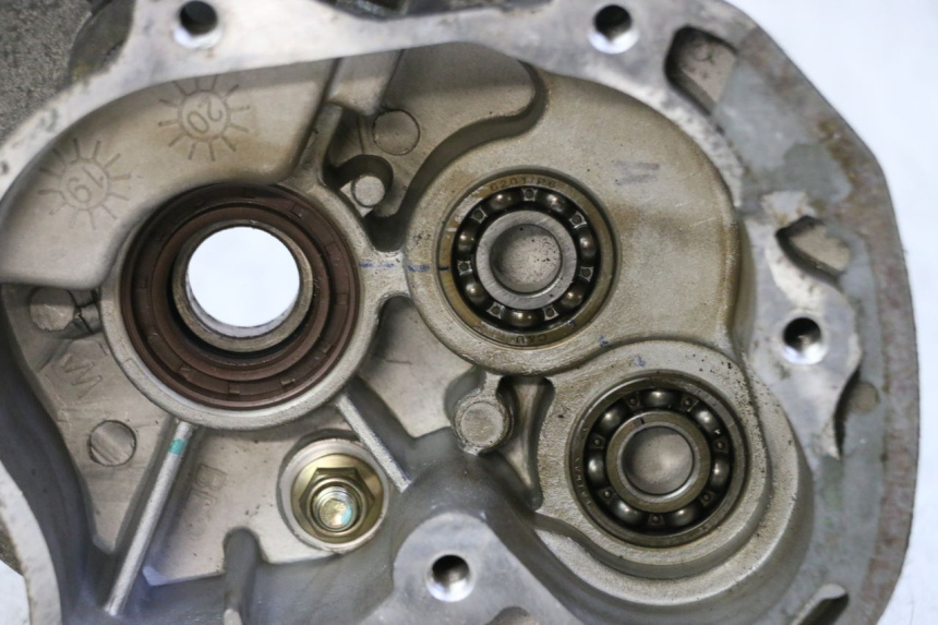 photo de CARTER INGRANAGGIO SYM CROX 4T 50 (2016 - 2023) - Dettagli dei punti di fissaggio