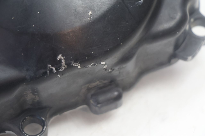 photo de COPERCHIO VARIATORE KYMCO AGILITY 4T 50 (2005 - 2018) - Dettagli dei punti di fissaggio