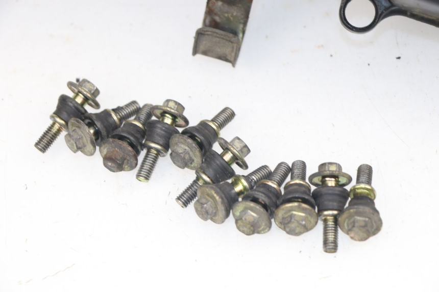 photo de CARTER TRASMISSIONE KYMCO AGILITY CITY 50 (2008 - 2016) - Dettagli dei punti di fissaggio