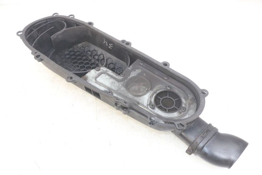 photo de COPERCHIO VARIATORE KYMCO DINK STREET 125 (2009 - 2014) - Dettagli dei punti di fissaggio