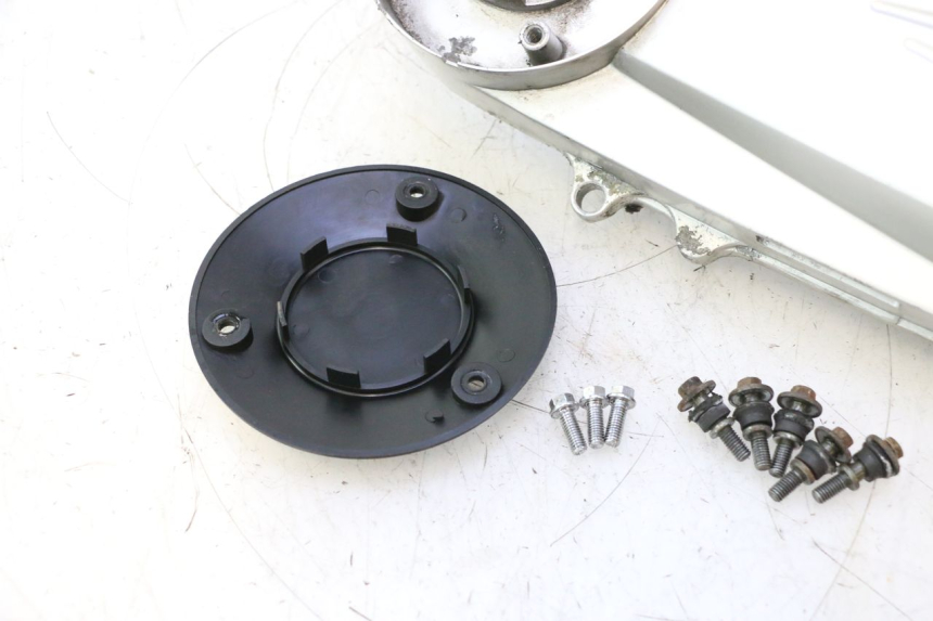 photo de CARTER TRASMISSIONE CF MOTO E-CHARM 125 (2005 - 2008) - Caratteristiche distintive