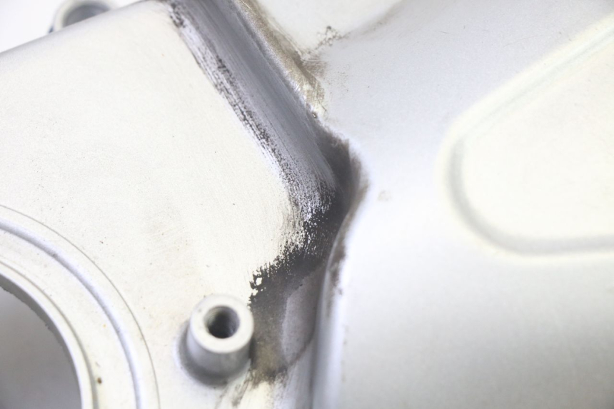 photo de COPERCHIO VARIATORE HONDA FES S-WING SWING ABS 125 (2007 - 2015) - Primo piano tecnico