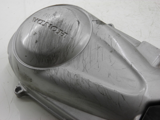 photo de COPERCHIO VARIATORE HONDA SH 125 (2003 - 2004) - Primo piano tecnico