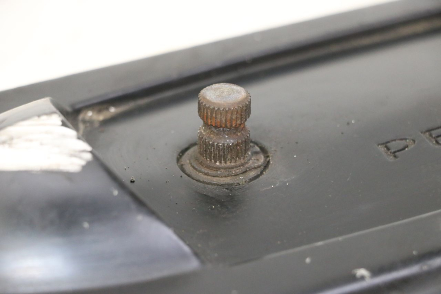 photo de COPERCHIO VARIATORE PEUGEOT KISBEE 2T 50 (2010 - 2017) - Altra vista dell'articolo