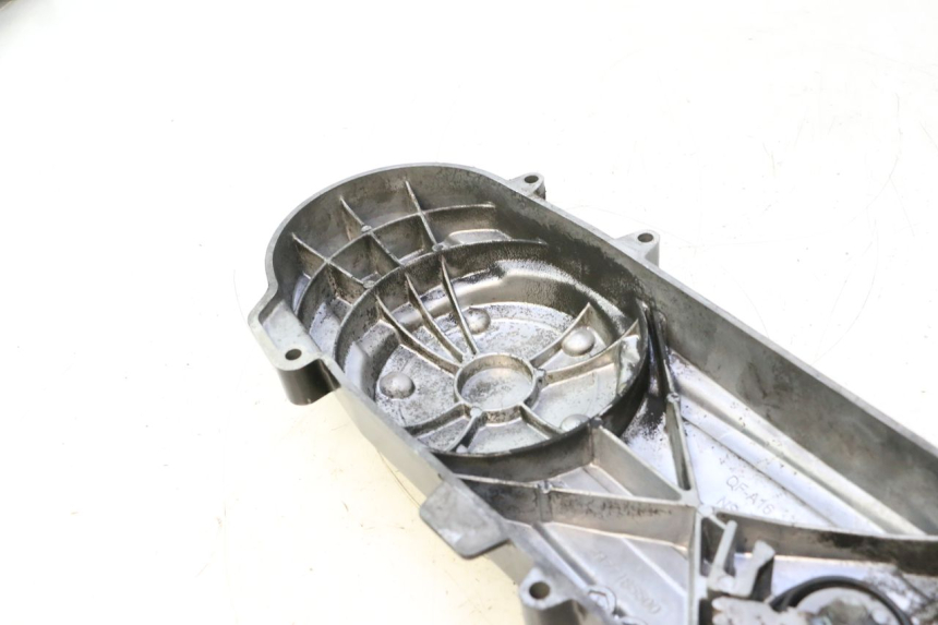 photo de COPERCHIO VARIATORE PEUGEOT KISBEE 2T 50 (2010 - 2017) - Zoom sullo stato d'uso