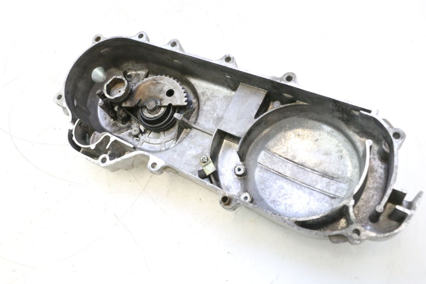 photo de COPERCHIO VARIATORE PEUGEOT KISBEE 4T 50 (2010 - 2017) - Altra angolazione