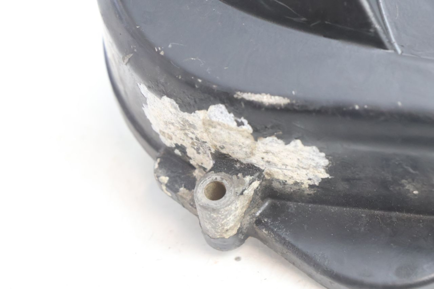 photo de COPERCHIO VARIATORE PEUGEOT LUDIX BLASTER 50 (2006 - 2014) - Dettagli dei punti di fissaggio