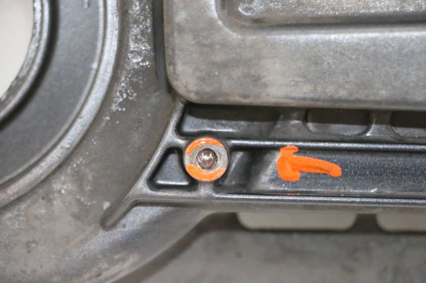 photo de COPERCHIO VARIATORE PIAGGIO MP3 LT 400 (2007 - 2012) - Caratteristiche distintive