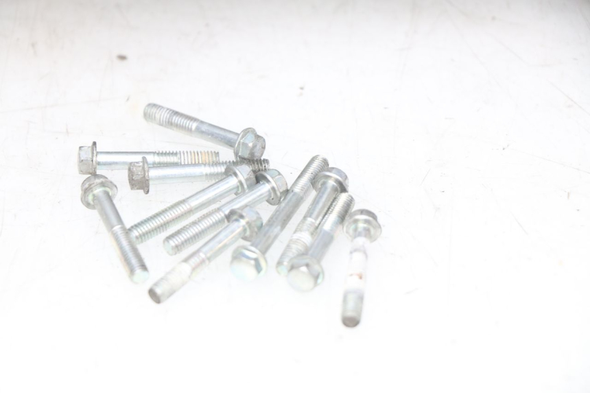 photo de COPERCHIO VARIATORE YAMAHA N-MAX NMAX 125 (2017 - 2020) - Marcature e riferimenti originali