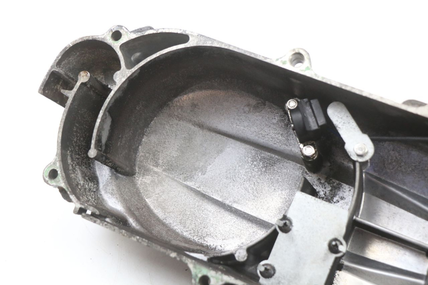 photo de COPERCHIO VARIATORE EUROCKA R8 4T 50 (2013 - 2022) - Stato della superficie e materiale