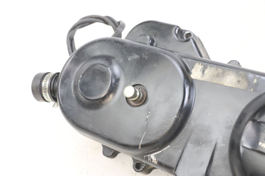 photo de COPERCHIO VARIATORE TNT MOTOR ROMA 10' 4T 50 (2007 - 2018) - Zoom sui componenti