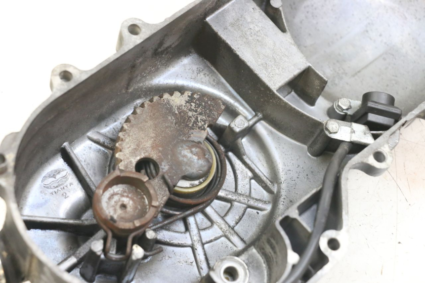 photo de COPERCHIO VARIATORE TNT MOTOR ROMA 10' 4T 50 (2007 - 2018) - Primo piano tecnico