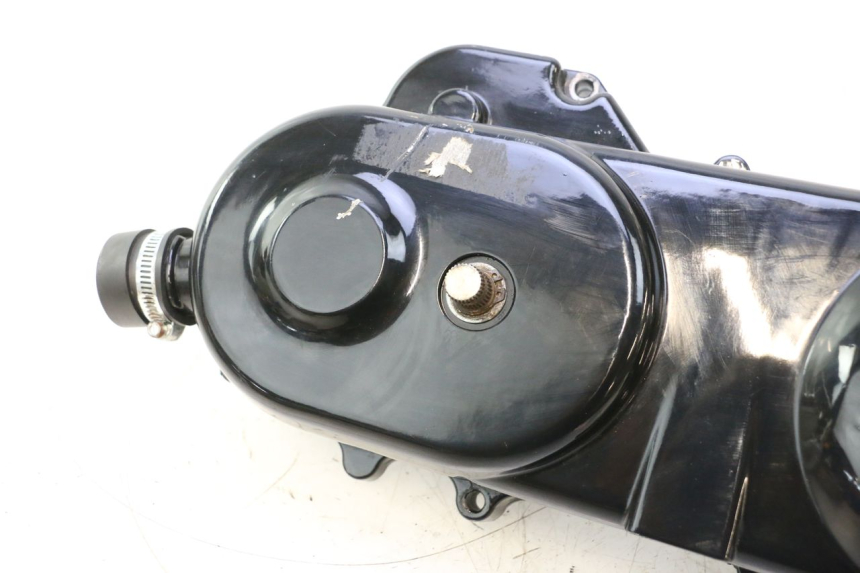photo de COPERCHIO VARIATORE TNT MOTOR ROMA 10' 4T 50 (2007 - 2018) - Zoom sui componenti