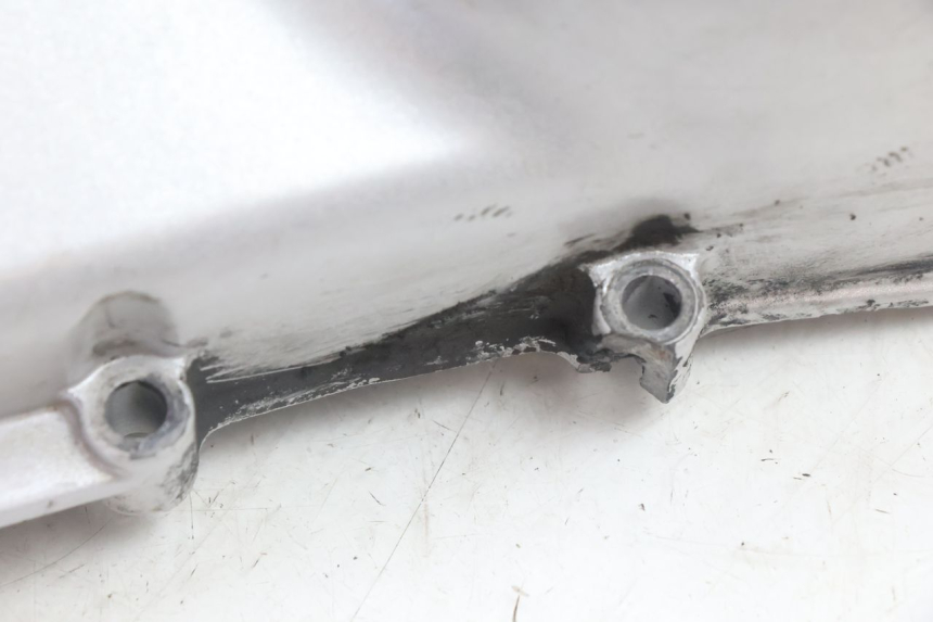 photo de CARTER TRASMISSIONE GILERA RUNNER SP 50 (2002 - 2004) - Stato della superficie e materiale