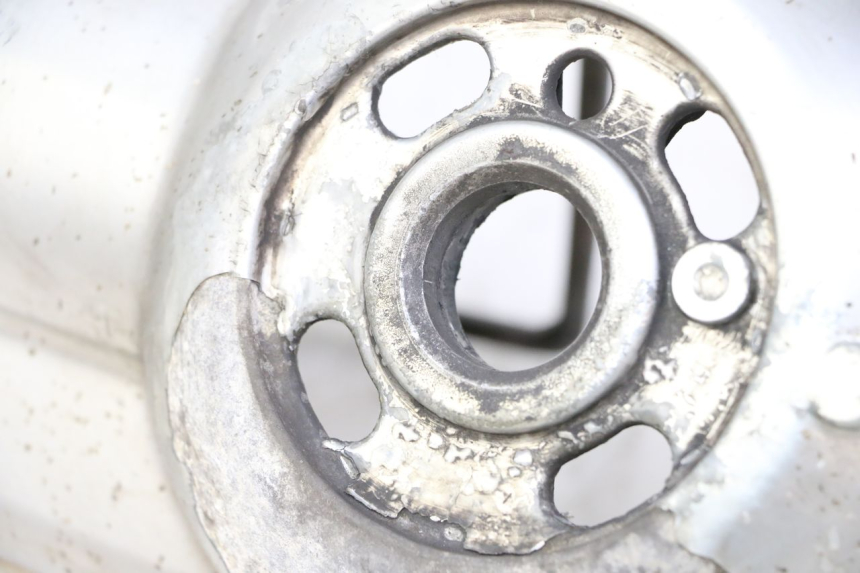 photo de COPERCHIO VARIATORE PEUGEOT SATELIS 125 (2010 - 2012) - Zoom sui componenti