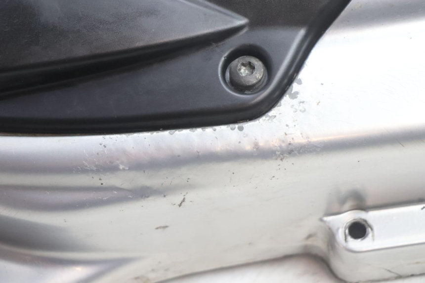 photo de COPERCHIO VARIATORE PEUGEOT SATELIS 125 (2006 - 2009) - Altra angolazione