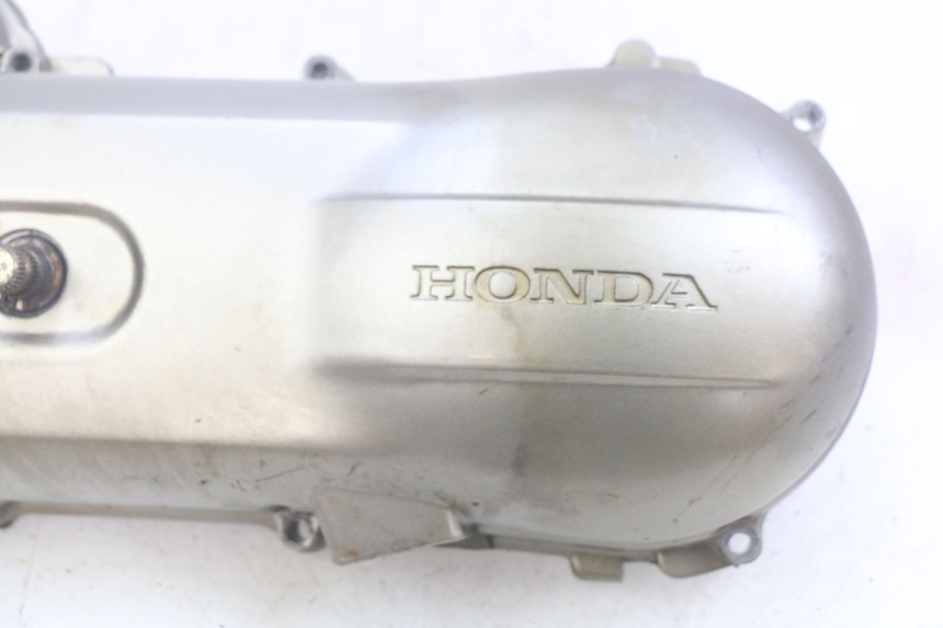 photo de COPERCHIO VARIATORE HONDA SCV LEAD 100 (2003 - 2007) - Stato della superficie e materiale