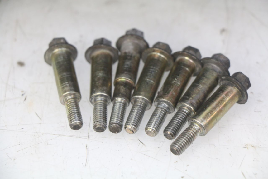 photo de COPERCHIO VARIATORE KYMCO SENTO 100 (2008 - 2013) - Altra vista dell'articolo