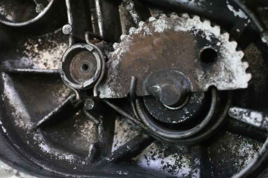 photo de COPERCHIO VARIATORE PEUGEOT SPEEDFIGHT LC 50 (1996 - 2002) - Zoom sullo stato d'uso