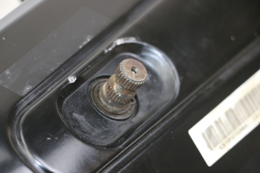 photo de COPERCHIO VARIATORE SYM ORBIT 2 4T 50 (2018 - 2022) - Stato della superficie e materiale