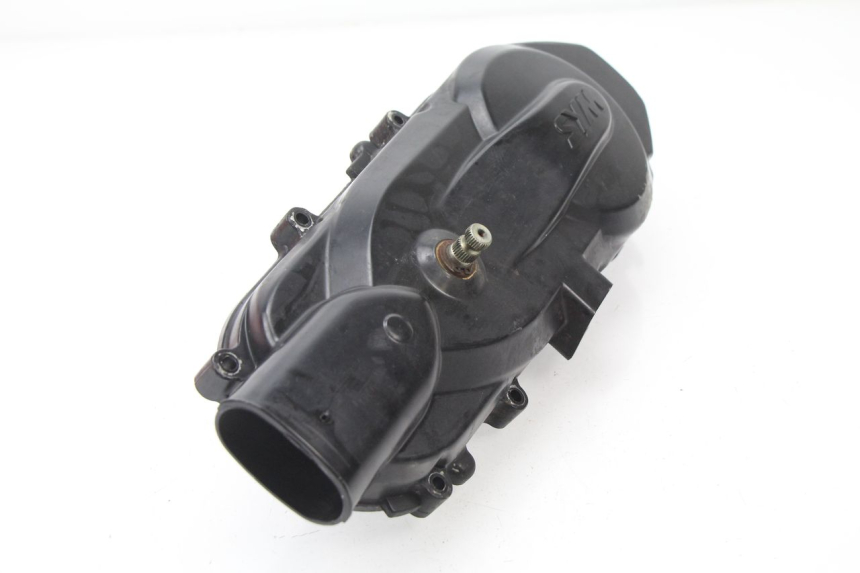 photo de COPERCHIO VARIATORE SYM TONIK 125 (2010 - 2014) - Dettagli dei punti di fissaggio