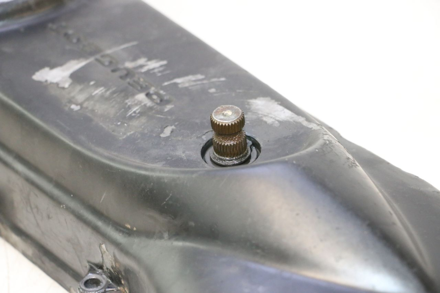 photo de COPERCHIO VARIATORE PEUGEOT TREKKER 50 (1995 - 2004) - Stato della superficie e materiale