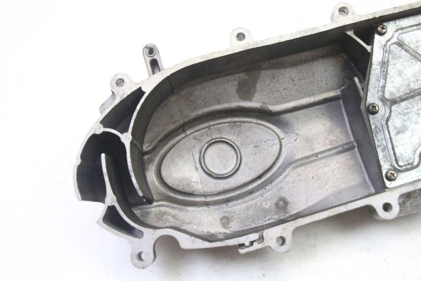 photo de COPERCHIO VARIATORE PEUGEOT TWEET 4T 50 (2014 - 2019) - Dettagli dei punti di fissaggio