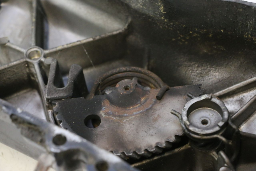 photo de COPERCHIO VARIATORE PEUGEOT VIVACITY 50 (2004 - 2009) - Zoom sullo stato d'uso