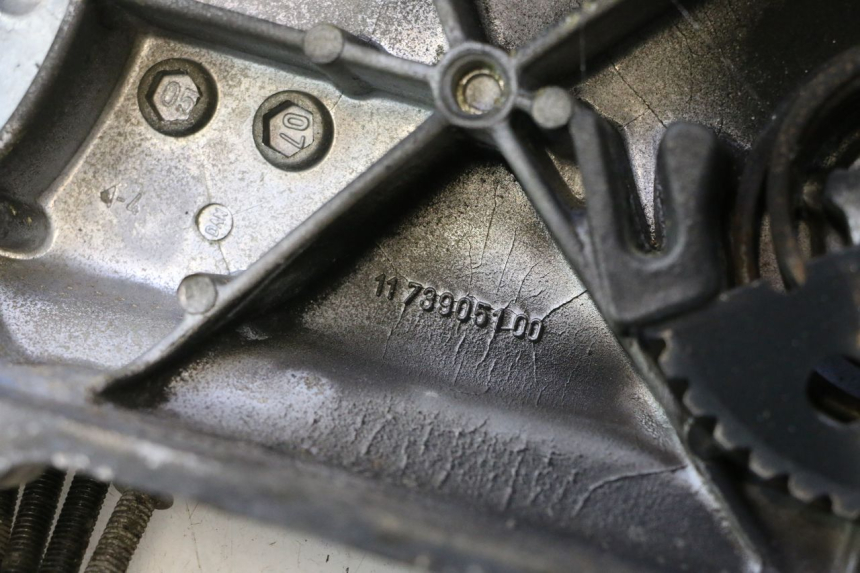 photo de COPERCHIO VARIATORE PEUGEOT VIVACITY 50 (2004 - 2009) - Altra angolazione
