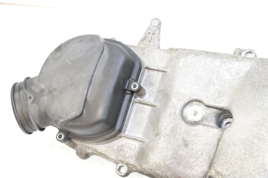photo de COPERCHIO VARIATORE YAMAHA XMAX X-MAX 125 (2006 - 2009) - Dettagli dei punti di fissaggio