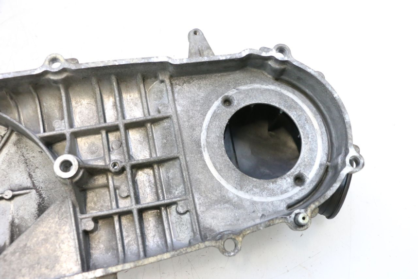photo de COPERCHIO VARIATORE YAMAHA X-MAX XMAX 125 (2010 - 2013) - Dettagli dei punti di fissaggio
