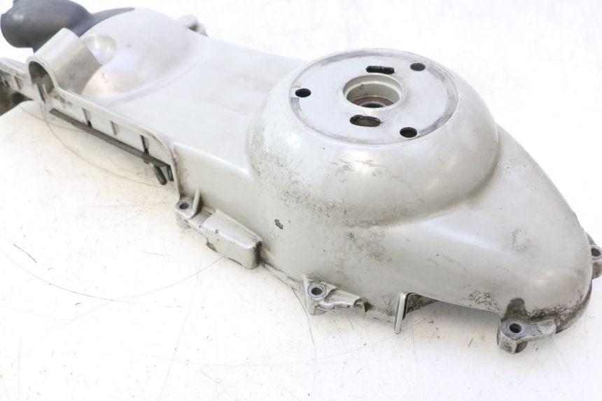photo de COPERCHIO VARIATORE PIAGGIO X9 EVOLUTION 125 (2003 - 2007) - Dettagli dei punti di fissaggio