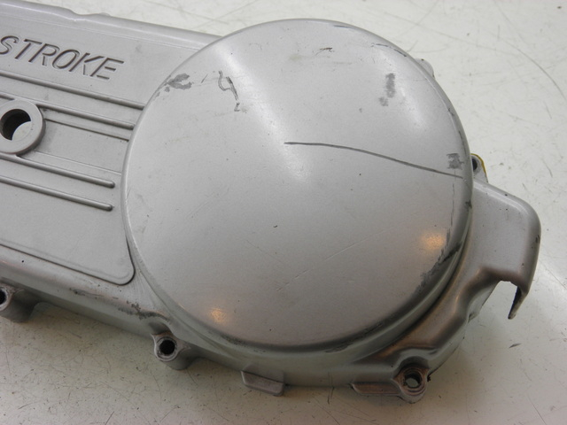 photo de COPERCHIO VARIATORE YIYING YY 125 T-10 125 (2006 - 2012) - Altra angolazione