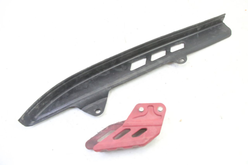 photo de COPERCHIO CATENA CCR DIRT BIKE 125 - Primo piano tecnico