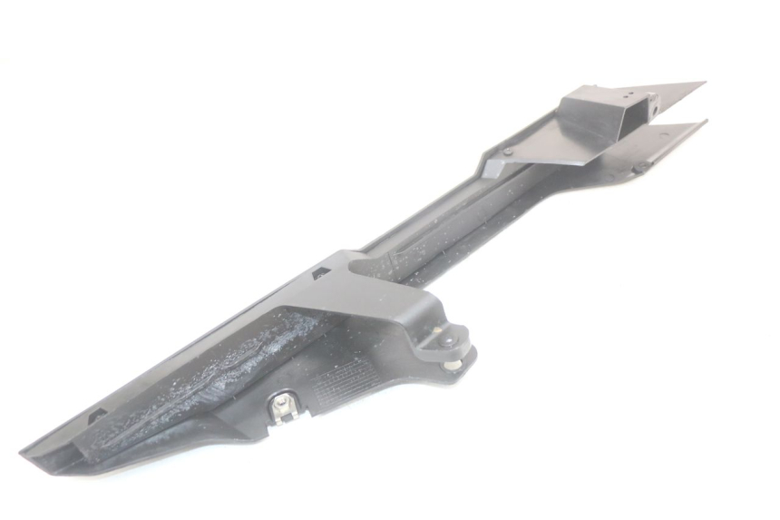 photo de PARACATENA HUSQVARNA SVARTPILEN 401 (2018 - 2023) - Primo piano tecnico