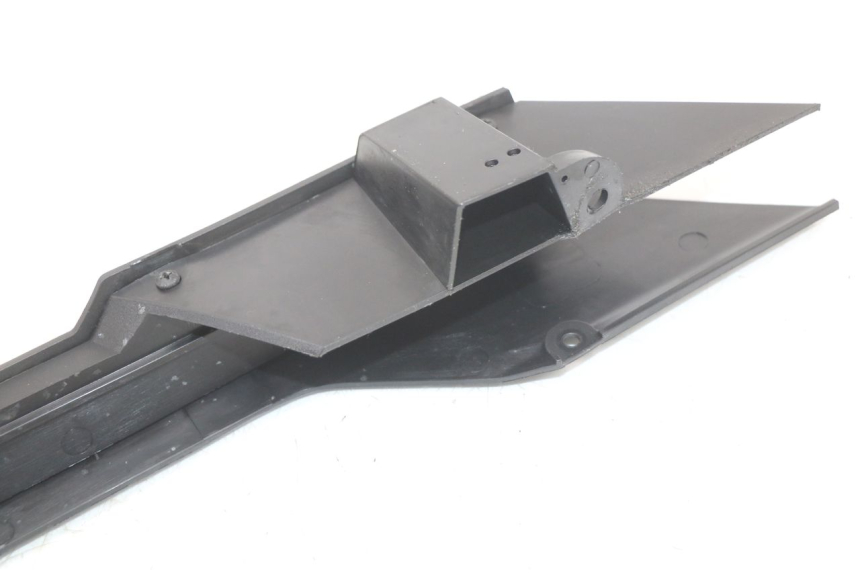 photo de PARACATENA HUSQVARNA SVARTPILEN 401 (2018 - 2023) - Dettagli dei punti di fissaggio