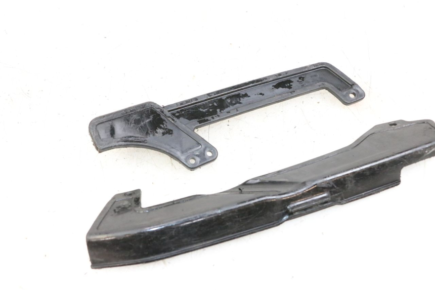 photo de CARTER DI CATENA YAMAHA PW 80 (1983 - 2014) - Stato della superficie e materiale