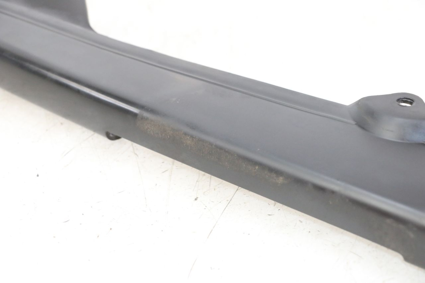 photo de COPERCHIO CATENA YAMAHA TDR DELTABOX 125 (1997 - 2003) - Altra angolazione