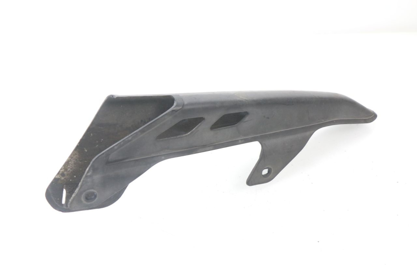 photo de COPERCHIO CATENA HONDA XLV TRANSALP 650 (2005 - 2007) - Dettagli dei punti di fissaggio