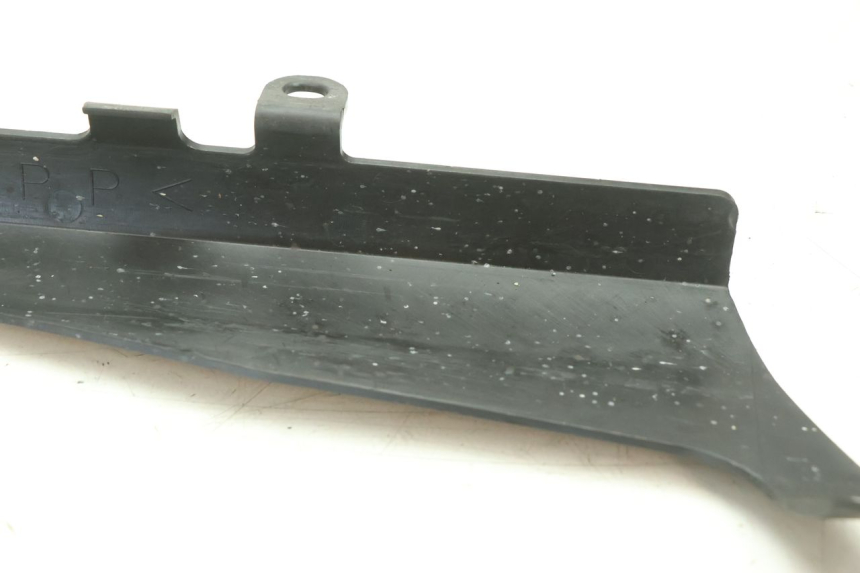 photo de PARACATENA YAMAHA YZF R6 600 (2008 - 2009) - Dettagli dei punti di fissaggio