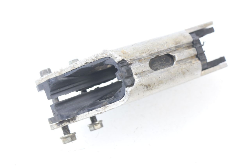 photo de COPERCHIO CATENA YAMAHA YZF YZ-F 450 (2018 - 2021) - Primo piano tecnico